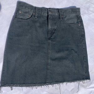 Levi’s Black Denim Skirt